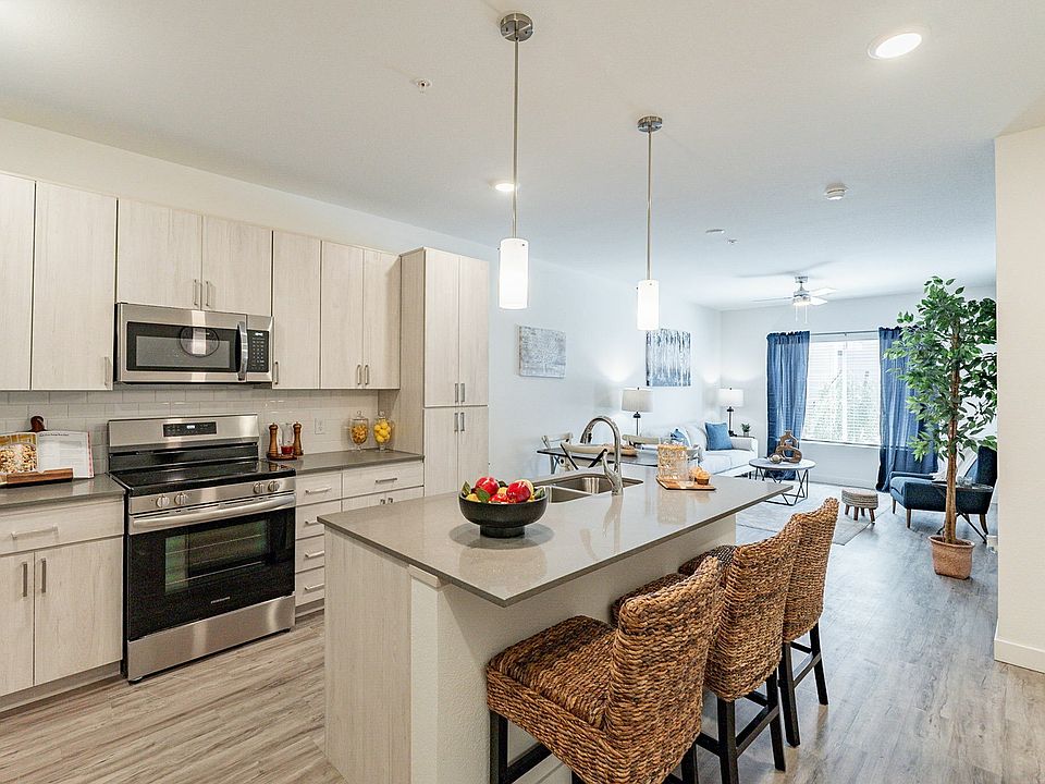 The Falls at Crimson Commons One Bedroom