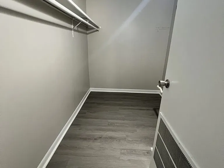 Ridge Terrace Apartments — Photo 18