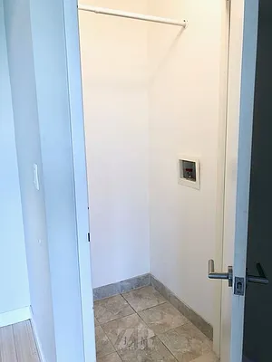 Rented by Zjama Realty Corp | media 11