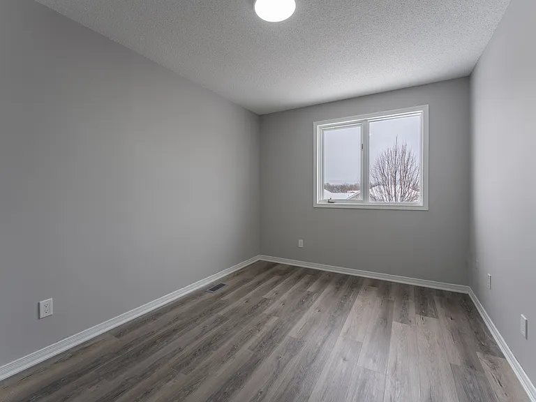 312 Waterloo Dr #1 — Photo 22
