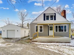 2647 Troy Rd, Springfield, OH 45504