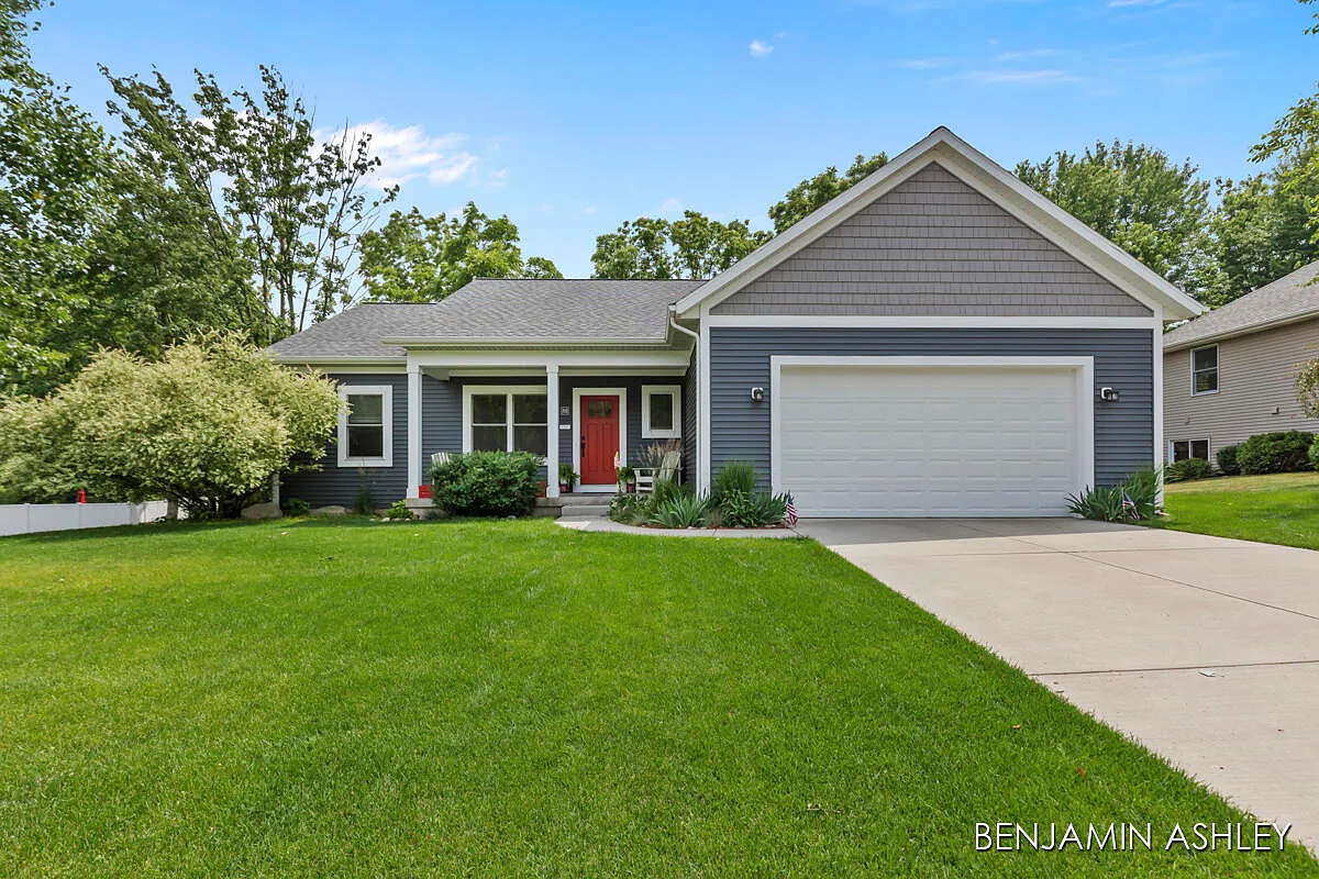 88 Riverchase Dr NE photo 1