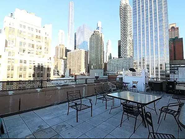 343 West 51st Street image 1 of 16