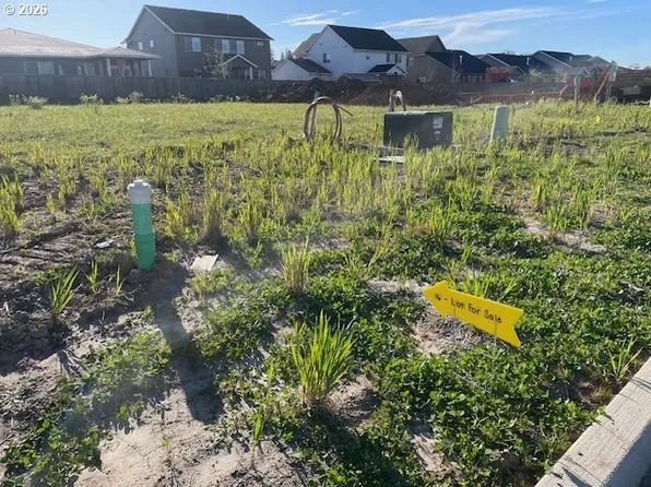 2194 NW Fendle Way, McMinnville, OR 97128