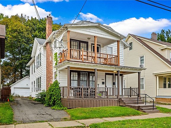 3rd image of 1654 Wesley Ave