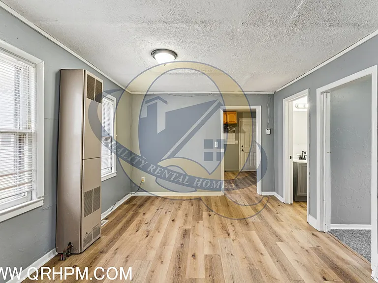 1807 Union Ave — Photo 6
