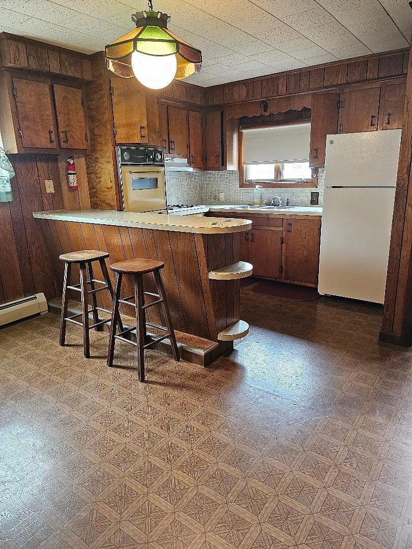 2 bed, 1200 sqft, $1,700 — Photo 1