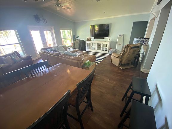 4th image of 416 Lake June Dr