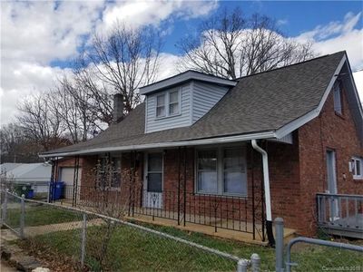 7 Holly St, Asheville, NC, 28806