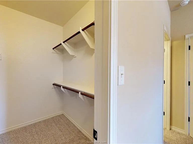 118 Kimber Ln — Photo 10