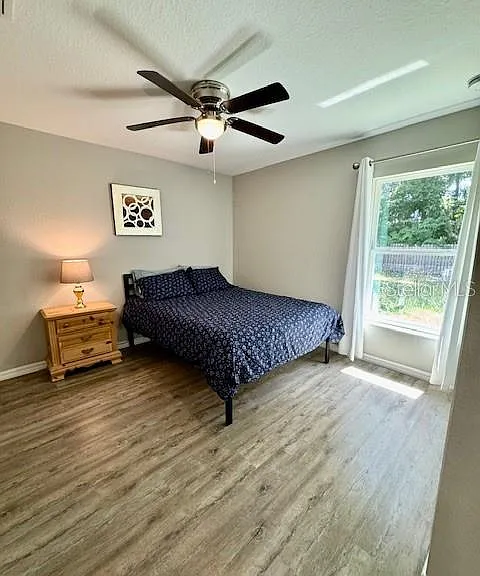 5423 NW 52nd Ave — Photo 12