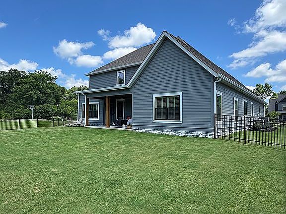 3rd image of 7724 Carnice Dr