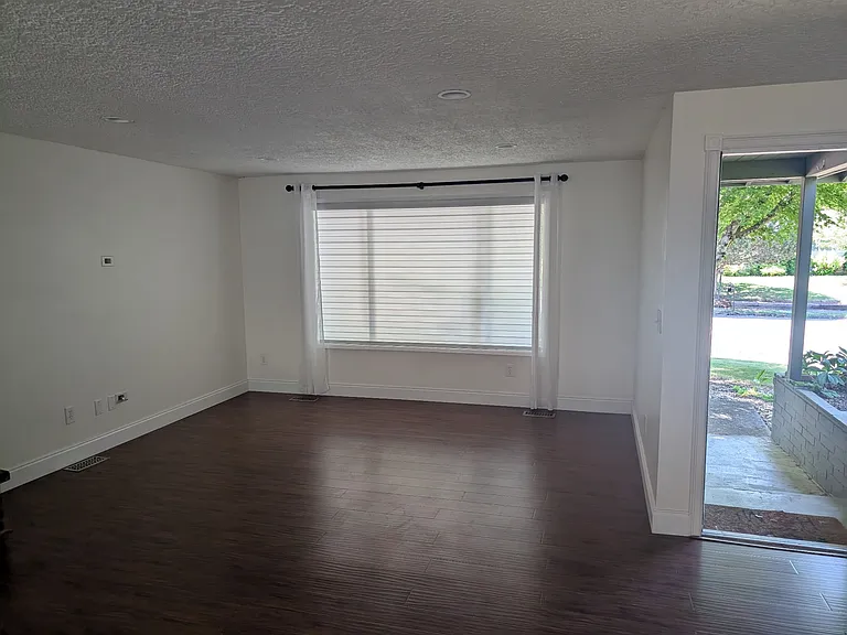 6550 SW Cherryhill Dr — Photo 14