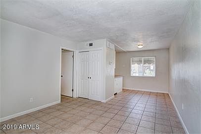 3rd image of 645 W Hazelwood St APT 4
