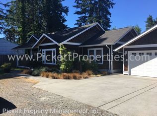 20069 Pugh Rd NE, Poulsbo, WA 98370