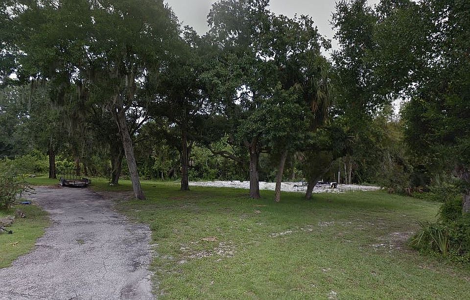 large oaks, great privacy
