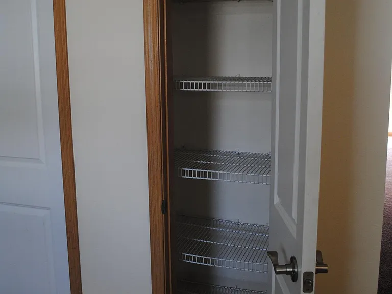 2201 Forest Ave #1 — Photo 9