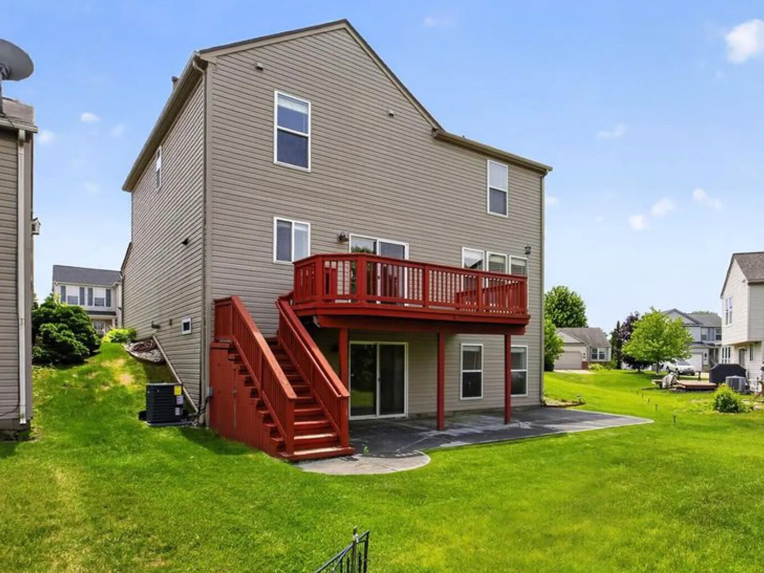 4 bed, 2278 sqft, $2,850 — Photo 4