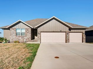 517 N Stella Court, Willard, MO 65781