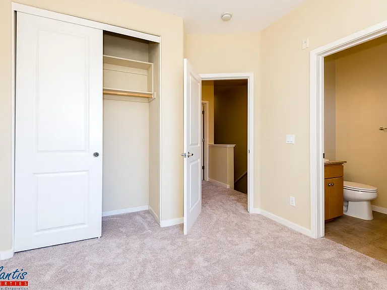 887 Sakura Dr — Photo 10