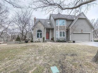 2745 W 131st Ter, Leawood, KS 66209