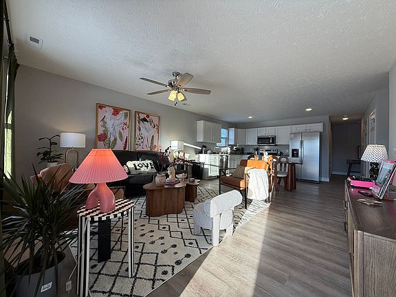 2nd image of 210 Taylor Dr