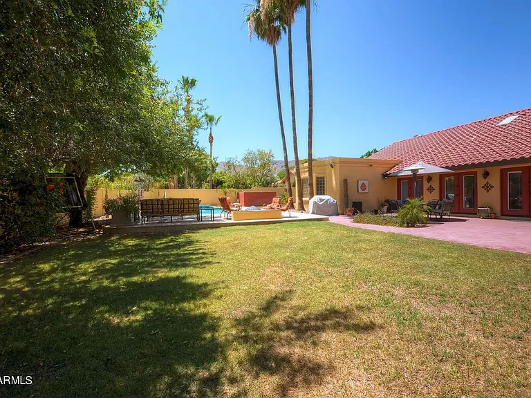 3437 E Equestrian Trl — Photo 21
