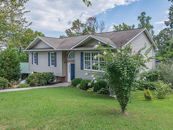 5th image of 2109 Hiara Dr