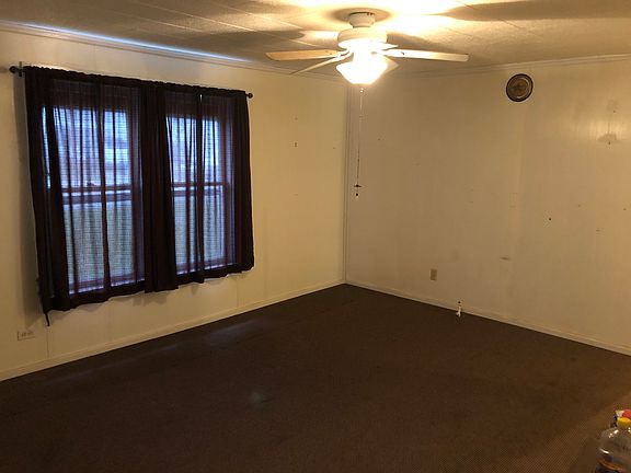 2nd image of 1700 Vinson St