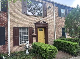 5245 Arboles Dr, Houston, TX 77035
