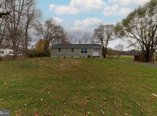 392 Reunion Corner Rd, Gerrardstown, WV 25420