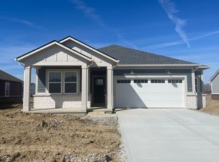 5380 W Glenview Dr, McCordsville, IN 46055