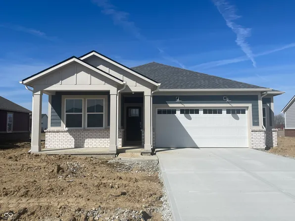 5380 W Glenview Dr, McCordsville, IN 46055