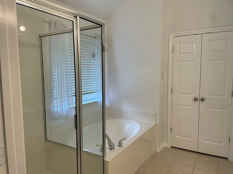 2724 Flint Rock Dr — Photo 8