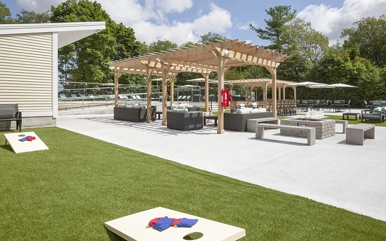 Outdoor cornhole
