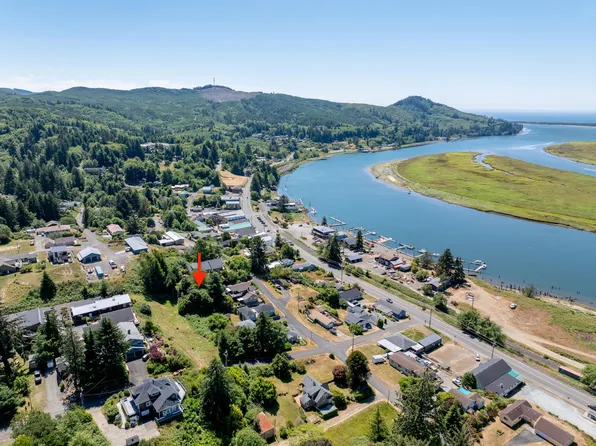 7 Cedar St, Wheeler, OR 97147