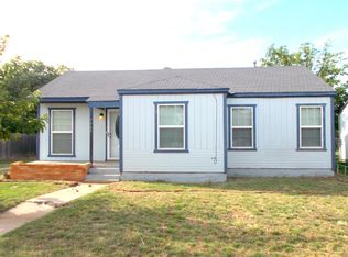 1409 E 11th Pl, Big Spring, TX 79720