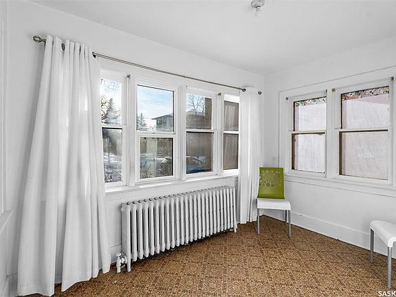 2nd image of 500 Duchess St