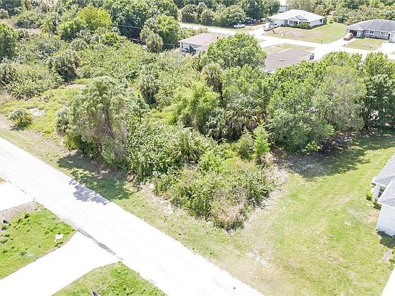3rd image of 6035/6037 Latimer Ave