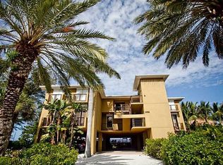 3302 Gulf Dr APT 202, Holmes Beach, FL 34217