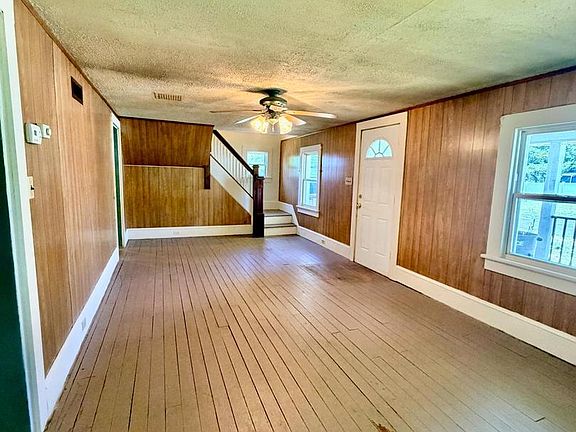 3rd image of 502 Charles St