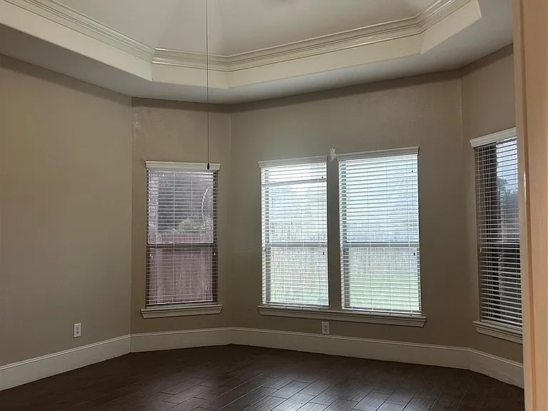 13915 Sawmill Run Ln — Photo 21