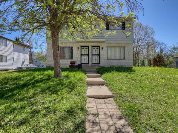 6300 N 101st STREET, Milwaukee, WI 53225