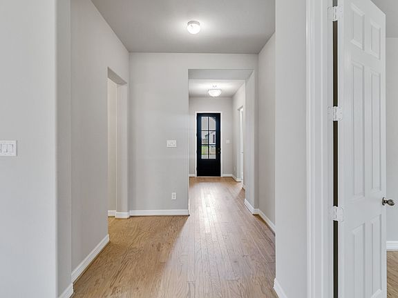 17011 Westmoreland Promenade Place Interior Image 3