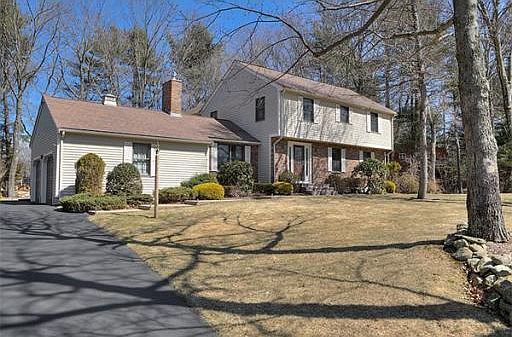 2nd image of 9 Sunnyrock Dr