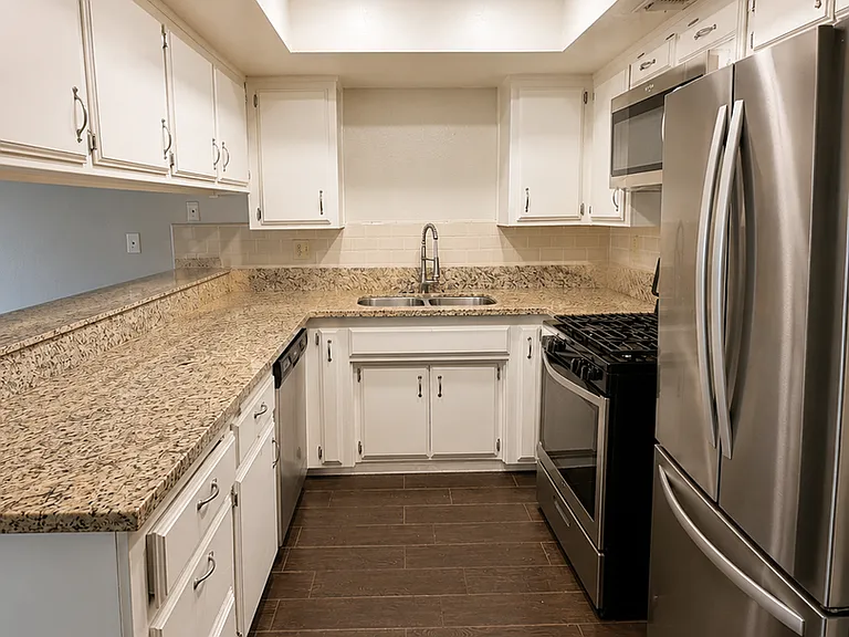 090- 4201 Isla Verde Street — Photo 2