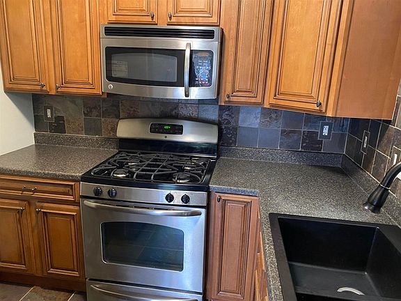 4th image of 5709 Snow Dr #130F