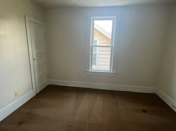 627 E 13th St, Erie, PA 16503