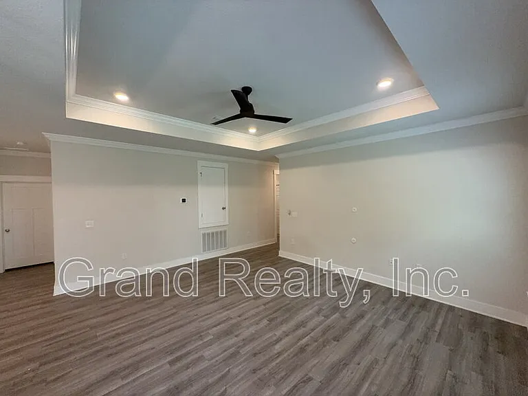 10035 Tuscan Ct — Photo 6