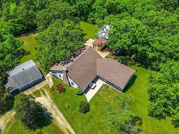 2nd image of 123 Wilde Ln